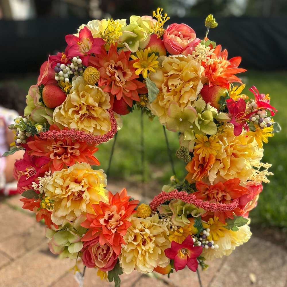 Vibrant Floral Wreath with Mixed Blooms
